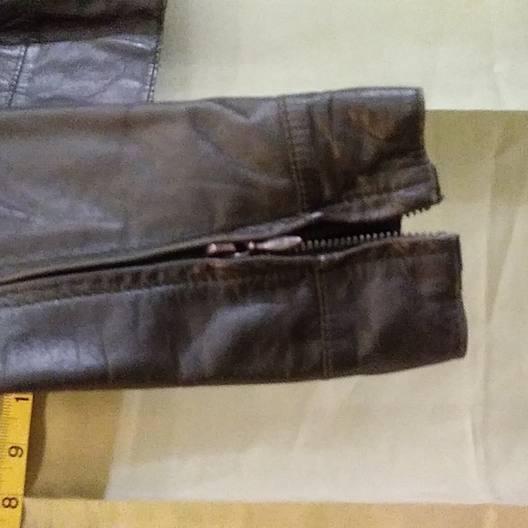 Black Leather Jacket by Kenneth Cole, Ladies size S - Picture 4 of 8